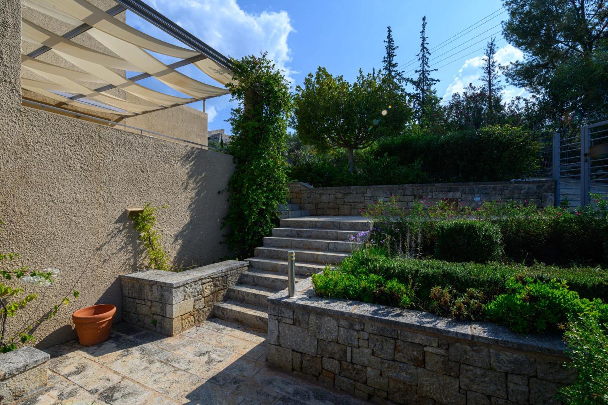 Mani Tower Villa Akrogiali Exterior photo